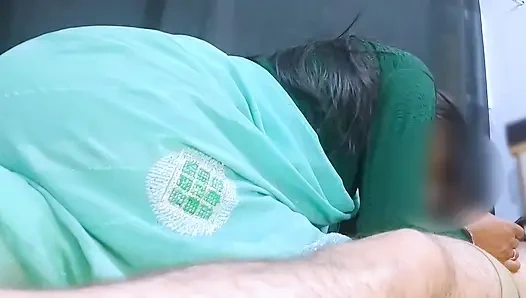 Azgın yenge beni sik bebeğim dedi lütfen, beni sevimli Hintli yenge ye