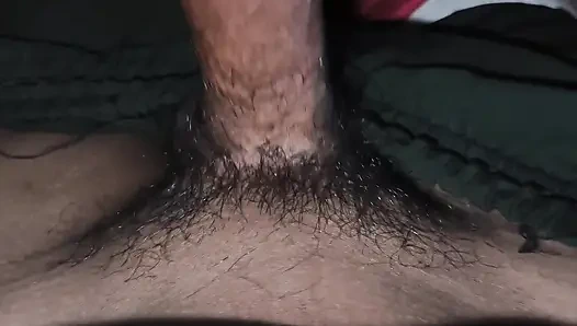 Karım sikimi emiyor || Köylü evli kadın ilk kez sikimin derinliklerinde sakso çekiyor