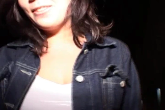 Dik Alman sürtük ile bir şaşırtıcı vücut gets ona ağız dolu