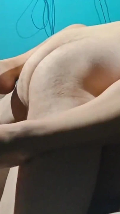 Komşum penisimi bırakmak istemiyor | Klip 1