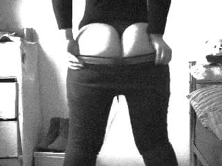 Dani (tutti) yine götünü gösteriyor - rudejeans.wmv