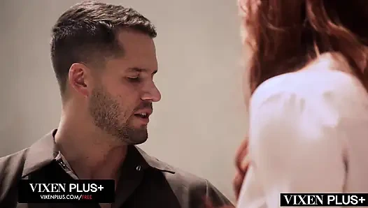Vixenplus Amerikalı orta yaşlı seksi kadın bölüm 4 - kamera arkası görünümü