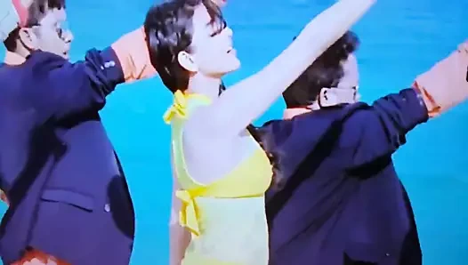 kajal agarwal hot boobs ahhh..