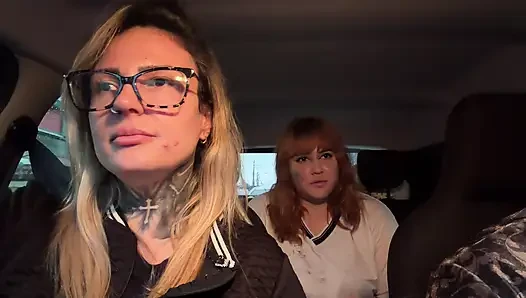 Karton leş yiyci bizi görünce azgındı