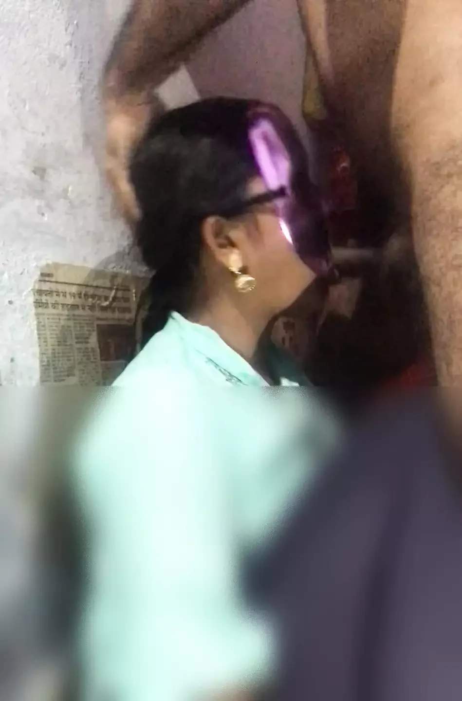 Desi Village girl ko aapna lund ka pani pilaya