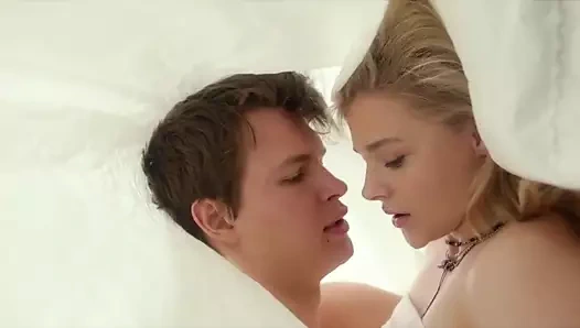 Chloe Grace Moretz - Kasım Suçluları (2017)