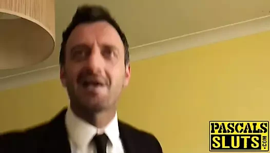 Busty kimmie foxx alır bir büyük şişman horoz derin içeride ona am