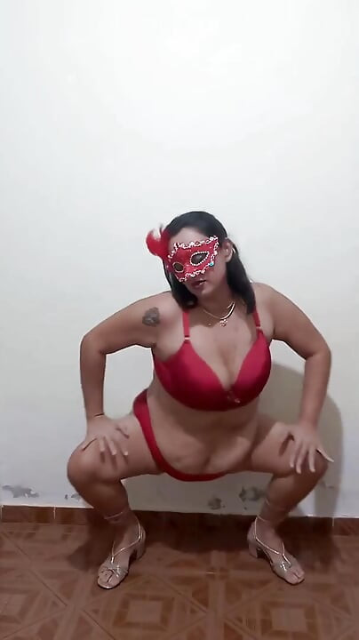 Çok seks striptiz önizleme...
