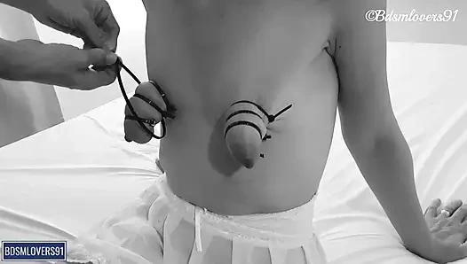 Sansürsüz bdsm hakimiyetinde ağzına boşalıyor