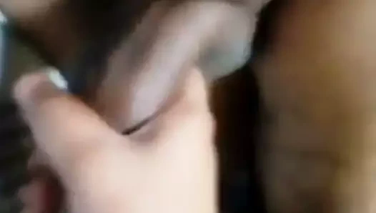 Hint teyze sevgilisi için handjob veren