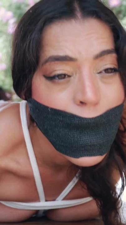 Lola ve Lana periler içinde oyuncak ayıcık tarafından tutsak ediliyor hd kopya (4k)
