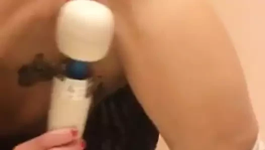 Ana boşalmaya çalışıyor