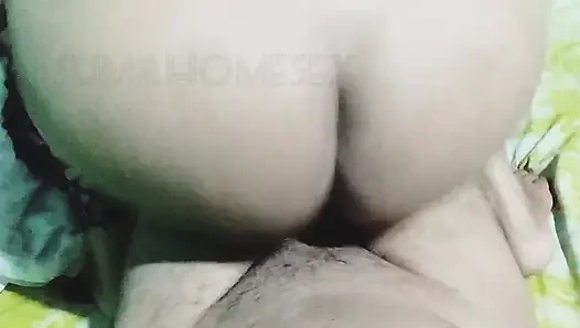 Hintli Batılı Seksi Yenge Kocasının Patronunu Sikiyor