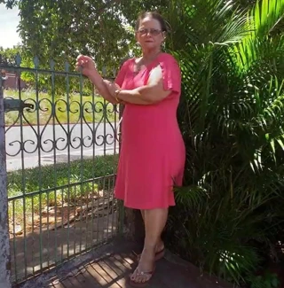 ABUELA MAMACITA BRASILERA ME DA SU TELEFONO