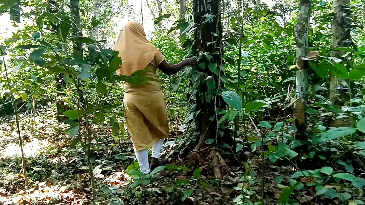 बाहर की तरफ बॉय फ्रेंड और गर्ल फ्रेंड को चोदना