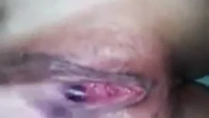 se pega una paja terrible