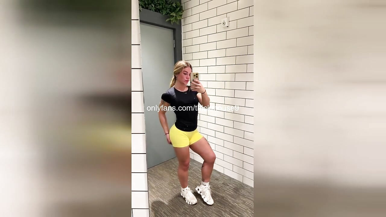Fitness yapan genç kız instagram kazasında amını sızdırıyor