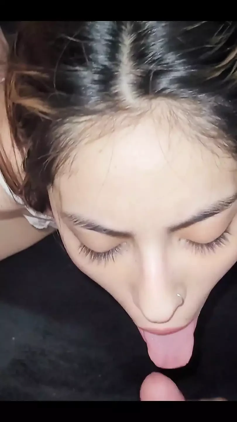 I Stay with My Stepsister to Take a Nap and We Fuck Accidentally
