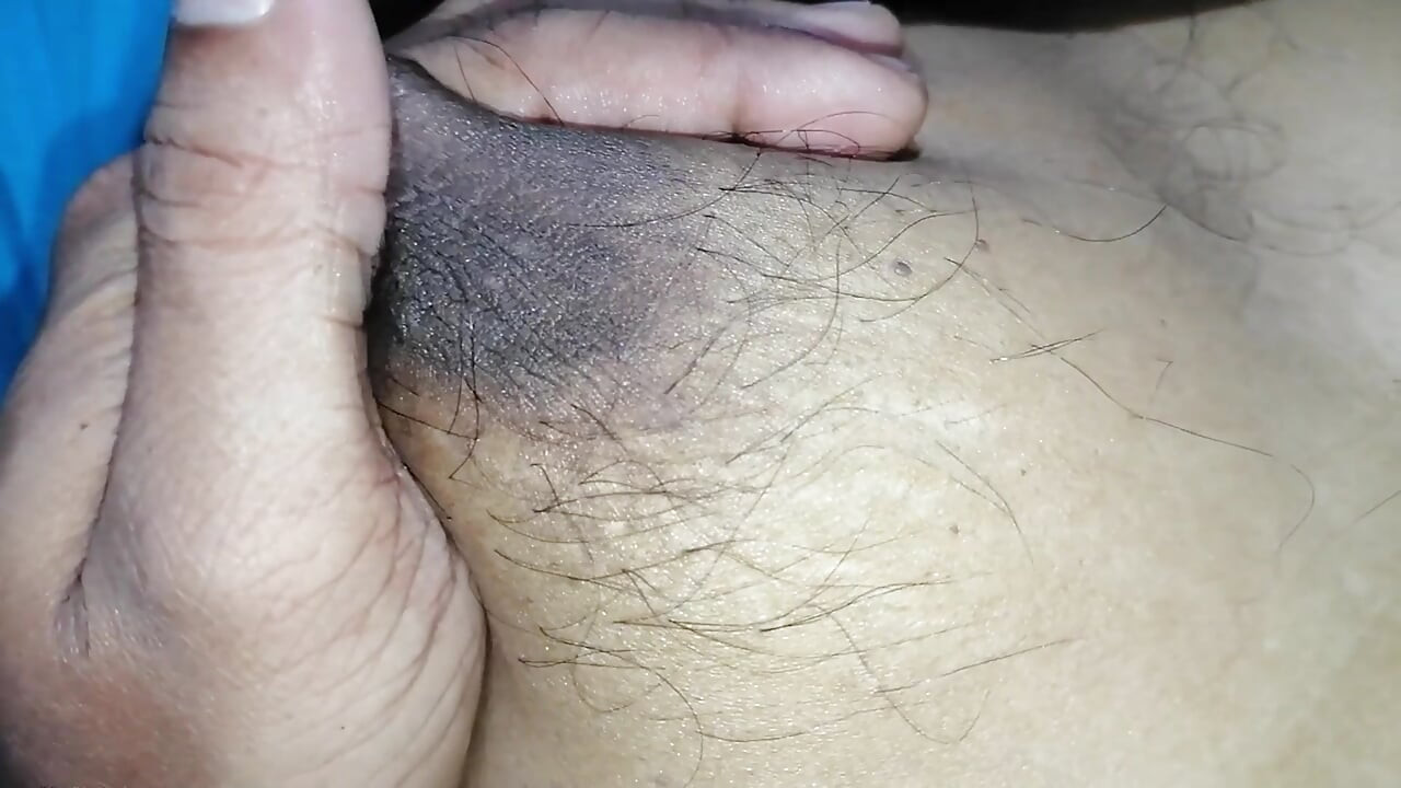Asyalı Güzel Tam Vücut Çıplak Tüylü Göğüsler Seks Öncesi Yavaş Tease
