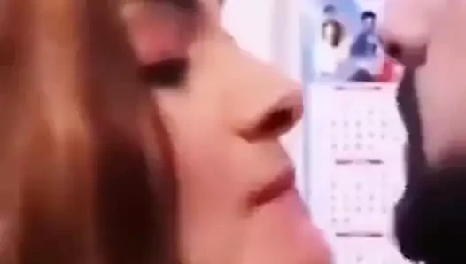 Seksi kız ateşli sene