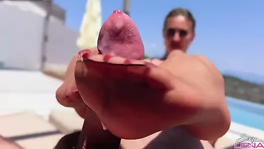 Naylon'da Havuz Ayak Işi