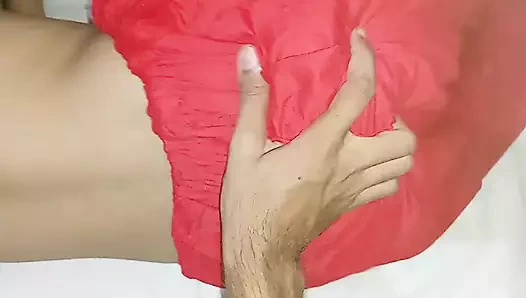 Hintli köylü cusan seks videosu "Hintli ateşli genç kız yeni üvey babayla sert seks yapıyor!