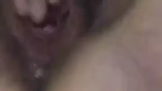 Seksi sürtük itme büyük yapay penis için ona pis kedi