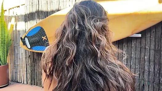 Ateşli latin senin için esnetiyor ve mastürbasyon yapıyor
