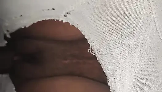 Hintli Telugu inleyen yol kenarından sikişiyor sert seks videoları