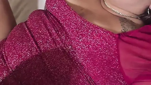 Eğlence için aşkıma bir kız arkadaş getiriyorum