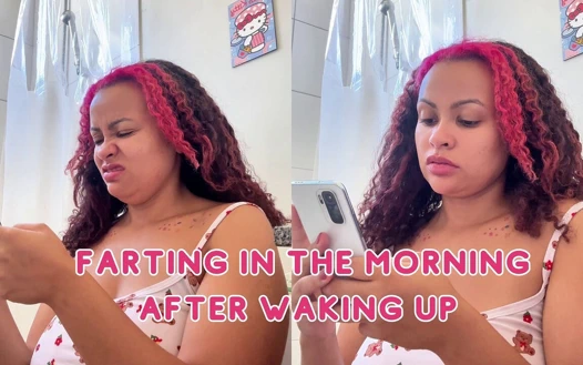 Tombul gazlı kız sabah tuvaleti doğal gazlı anı osuruyor