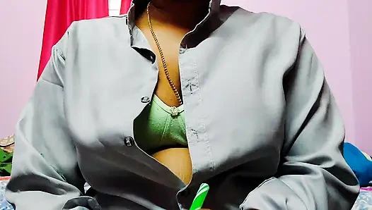 Desi indian sexy Bhabhi night sex mood