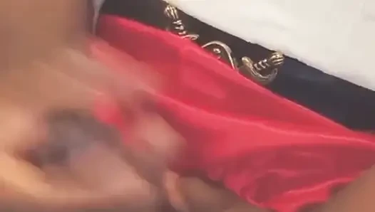 Korsan cosplayer mastürbasyon yapıyor!