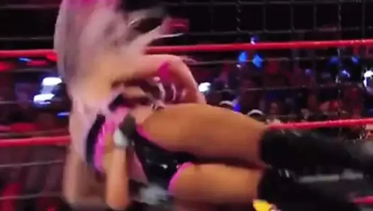 Eleme odası için alexa bliss'i tebrik ediyoruz