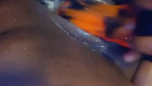 Nazikçe amcık oyunu