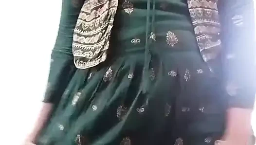 Swetha, tamil karısı kullanılan vibratör