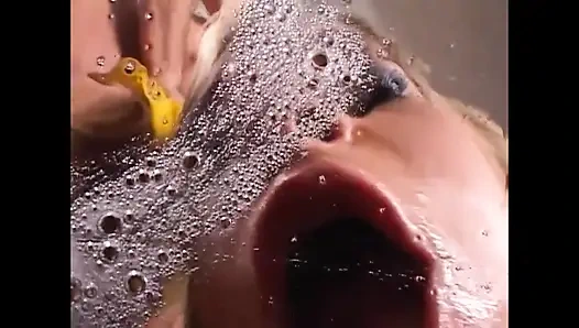 Genç ve tatlı bir göt için ani anal sikiş!