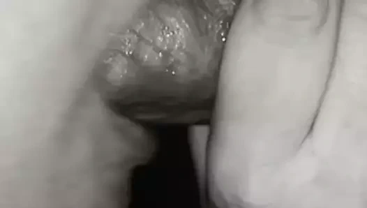 ağız ve fincan büyük ıslak damlayan cumload! özensiz ve kirli!!