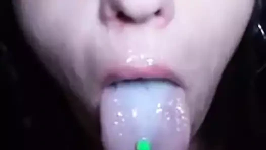 Büyük esmerin yüzüne boşalma