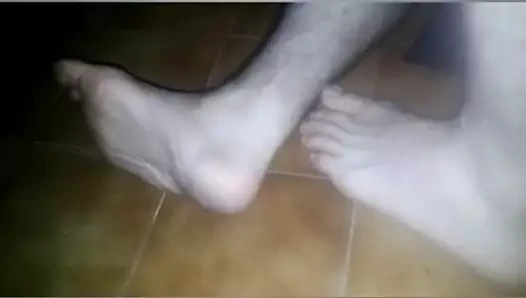 Jugando con los pies