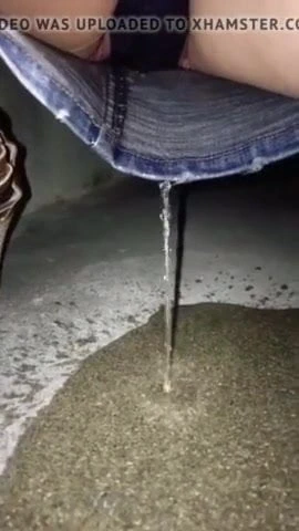 kamu içinde benim mini etek pissing