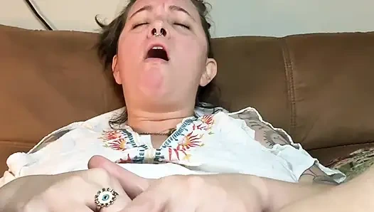 Sigara içen fetiş orta yaşlı seksi kadın mastürbasyon