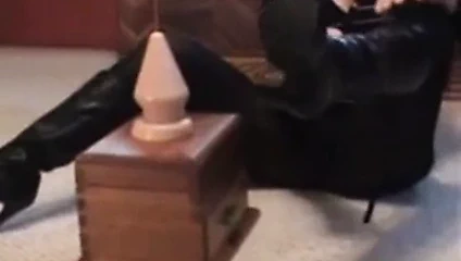 Milf with big asshole