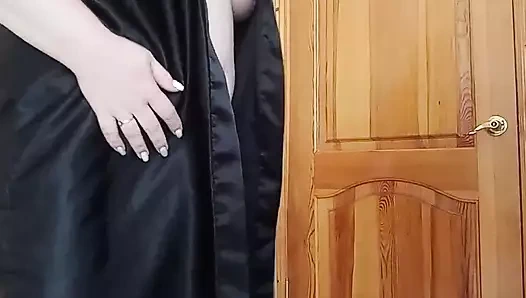 Damadımın odasına gittim ve külotumu dölle doldurdu