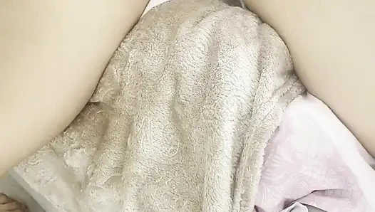 Göt ve amcık masajı amına ateşli dölleme ile sona erdi