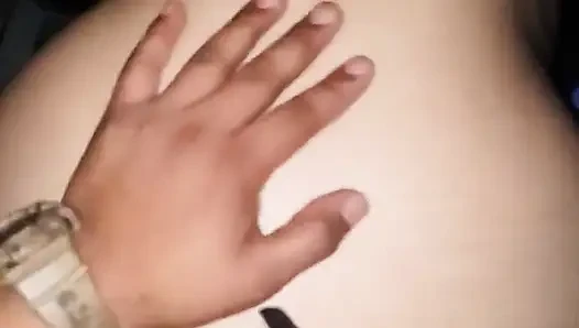Çalışan iş yerinde sikiliyor