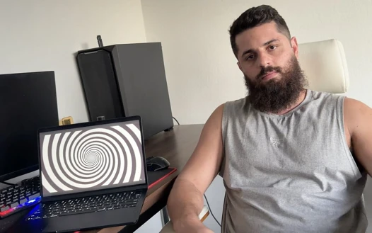 Bakış açısı seni kontrol edip boşaltıyorum