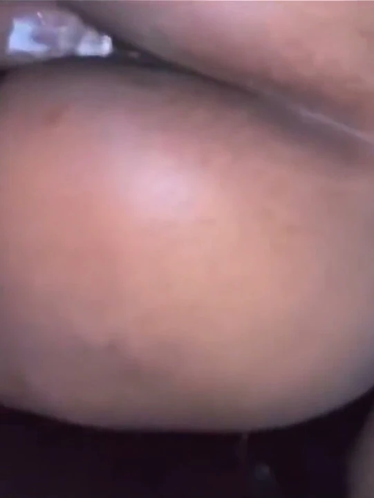 Bir kız, bir haftada 3 farklı adam tarafından sikiliyor - korunmasız seks ve anal