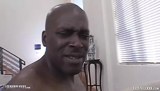 Lexington Steele ve Jon Jon Drill Lauren Vaughn