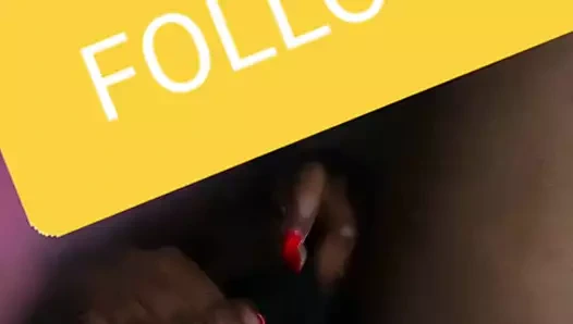 Siyah amcık mastürbasyonu